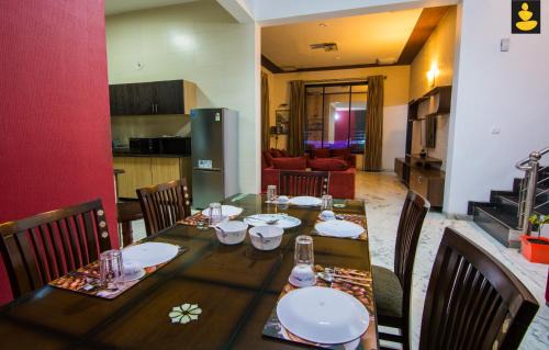 Bhimtal Hotel | LivingStone 4 BHK Villa Bhimtal