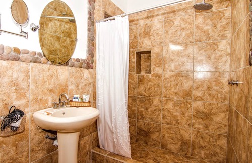 Urubamba Hotel | Lizzy Wasi Urubamba