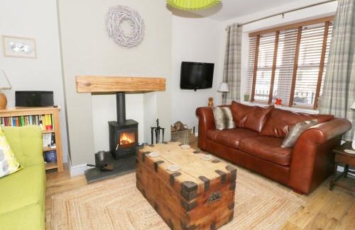 Dolwyddelan House | Llwyn Onn