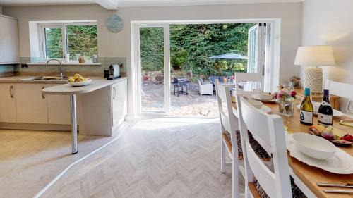 Llanbedrog House | Llyn Orta