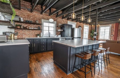 Muenster Apartment | Local Charm Meets Modern Luxury in the North Texas Hill Country - 1.5hrs to DFW!