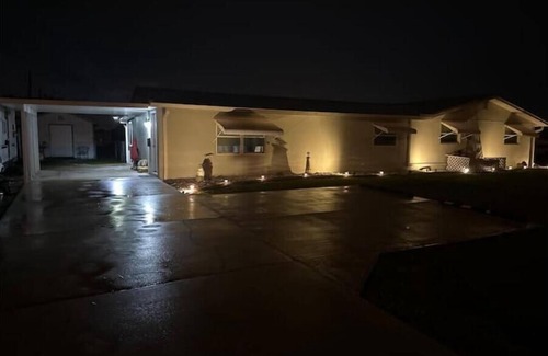 Port Charlotte Apartment | Local quiet stay