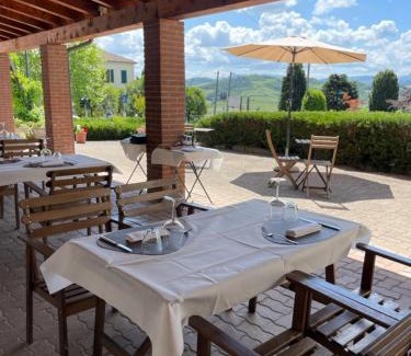 Calvignano Hotel | Locanda In Calvignano