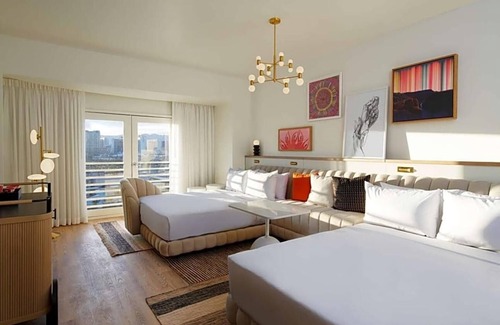 Las Vegas Apartment | Located in Las Vegas, 1.2 mi from Las Vegas Strip, Virgin Hotels Las Vegas .