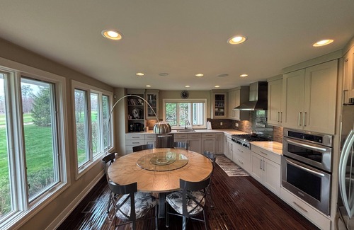 Thompsonville House | Located on Crystal Mountain Betsie Valley #8 Green