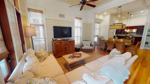 Beach District House | Located right on 30A, '57 Western Lake Drive' is a 6BR 6,5BA Home Carriage House home