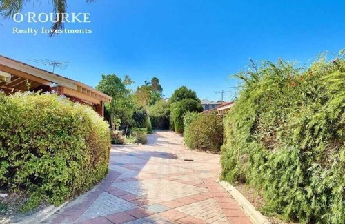 Scarborough Villa | Location, Location, Location! Walking Distance to Beautiful Scarborough Beach!