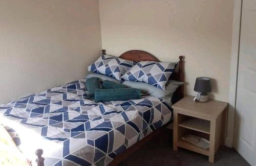 Campbeltown Apartment | Loch Views Apartment Sleeps 2-Pets Ok-Free Parking