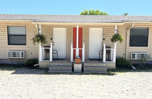 Yantis Apartment | Lodge #2 w Pool, Game Room, 1/2 Mile to Boat Ramps