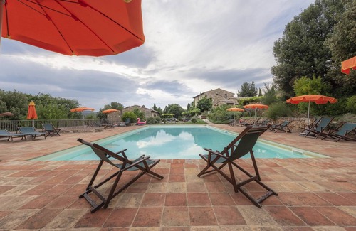 Simignano Apartment | Lodging in Casole Elsa,Siena,pool,Wi-Fi,terrace,barbecue,family friendly,sleep 6