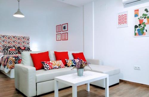 Distrito Sur Apartment | Loft Azahar junto a Puente Romano