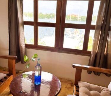 Isla Mujeres Apartment | Loft con hermosa vista, terraza y wifi Starlink!