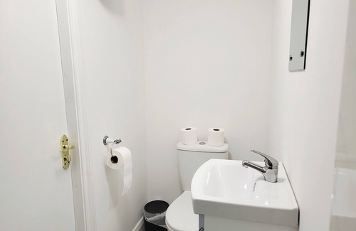 Cork Apartment | Loft Style-1Br-WalkinShower-WiFi-Central Cork