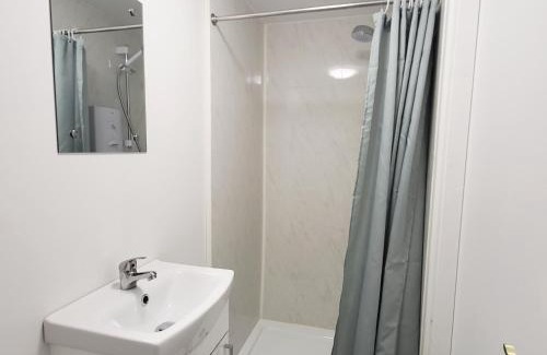 Cork Apartment | Loft Style-1Br-WalkinShower-WiFi-Central Cork