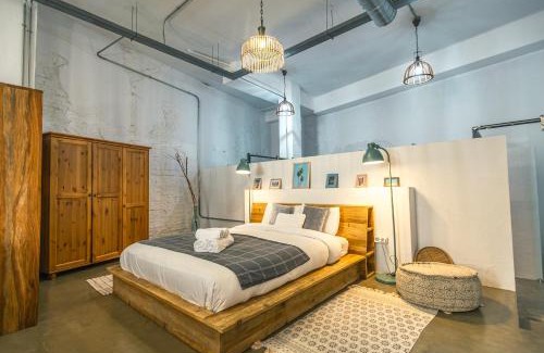 El Arenal Apartment | Loft-style ground floor flat
