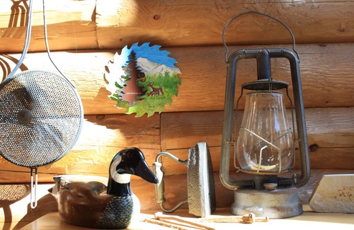 Lake Almanor Country Club Cabin | Log Cabin with Lake and Mountain Views, family friendly, 3 Bedroom, 2 Bath, WIFI