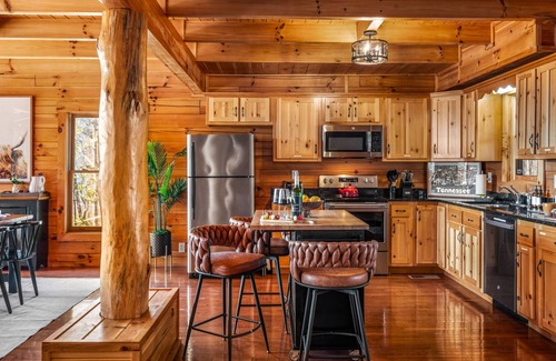 Sevierville Cabin | Log Cabin with Stunning Views!Hot Tub!Sauna!Games!BBQ!Patio Fireplace!Pets ok!