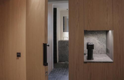 West End Apartment | Loggia Studio