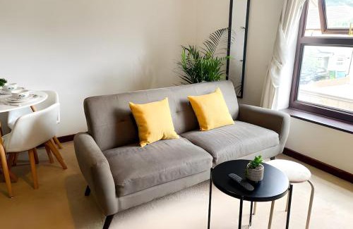 Canning Town North Apartment | London flat in Canning Town