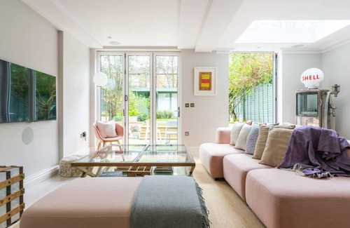 Cantelowes House | Long Stay Discounts - Fantastic 4Bed Home, Camden