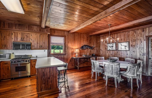 Georgetown House | Longleaf Nature Preserve Great Property for a Getaway!