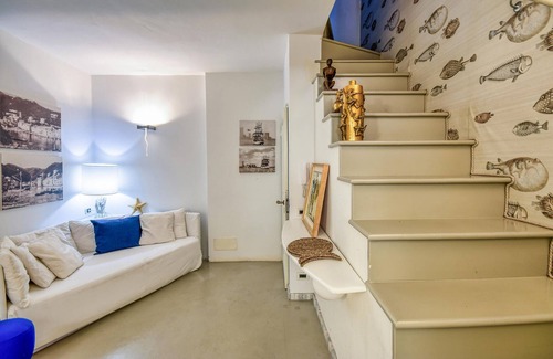 Portofino Apartment | Look forward to a fantastic sea view from the terrace of this beautiful vacation apartment.