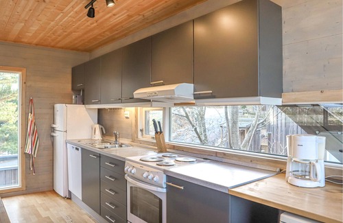 Risor House | Look forward to your vacation in this unique cottage in beautiful surroundings.