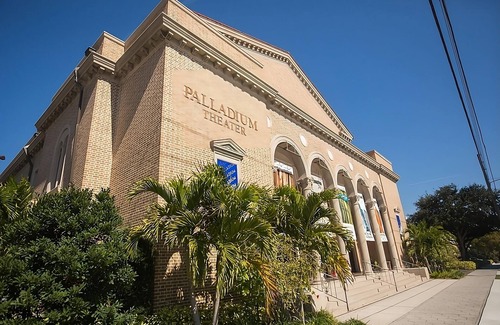 Pass-a-Grille Hotel | Look No Further! Pet-friendly Property w/Pool, Parking, Walk to St. Pete Beach!