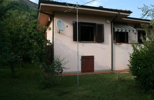 Diecimo Villa | Looking for a quiet place? VILLA CASCIANI