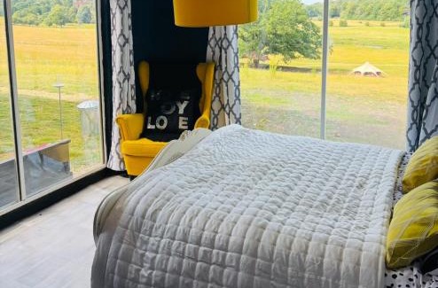 Hertford House | Lookout cabin farm stay firepit Hertford