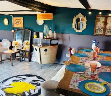 Hertford House | Lookout cabin farm stay firepit Hertford