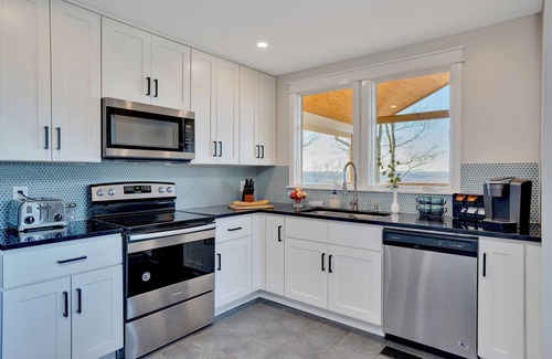 Lookout Mountain House | Lookout Mountain VIEWS Spacious 5-bedroom house on west brow