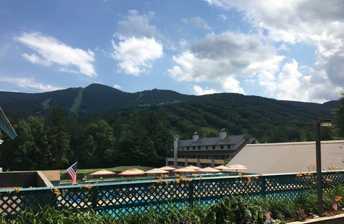 Lincoln Condo | Loon Moutain gorgeous views one bedroom ,sleeps 4 condo