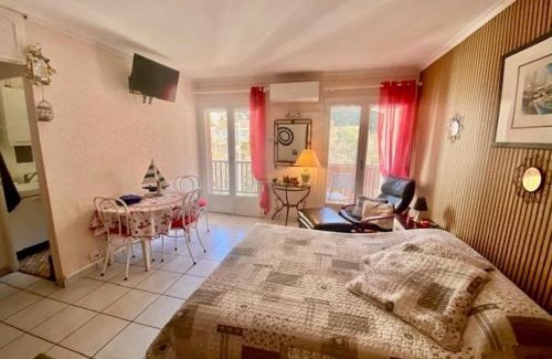 Amelie-les-Bains-Palalda Apartment | Loratori La Felicadad Cures & Vacances