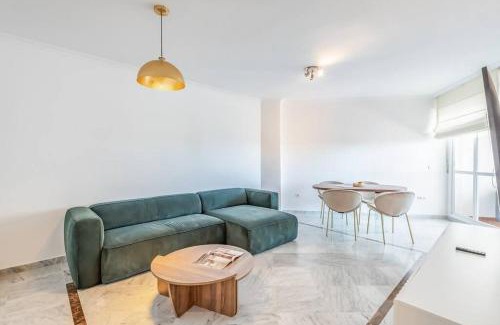San Pedro de Alcantara Apartment | Lorcrisur corner PH apt 3 bedroom beach Marbella