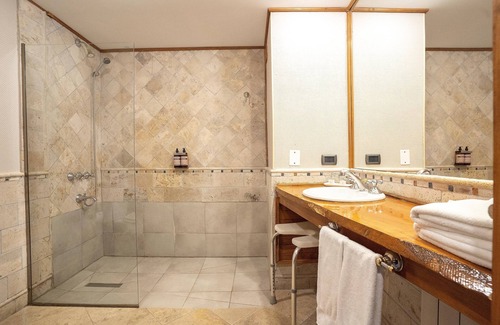 Province of Tierra del Fuego Hotel | Los Ñires Ushuaia