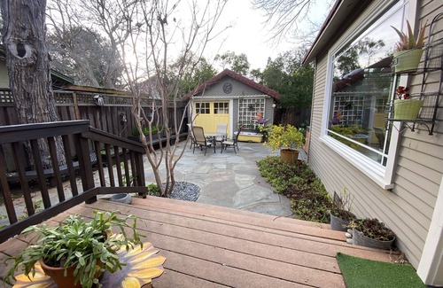 North Los Altos House | Los Altos Craftsman Retreat, 3 Bedrooms/2 Bathrooms, and a Cozy Living Room