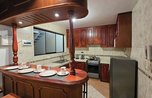 Primavera House | Los Profesionales - Casa Completa a Solo 10 Minutos del Centro