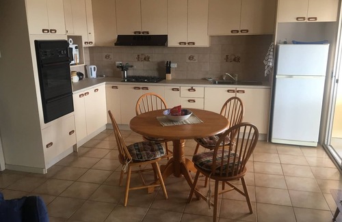 Port Broughton House | Lots of dates are now available. Aussie pet friendly shack Summer rental