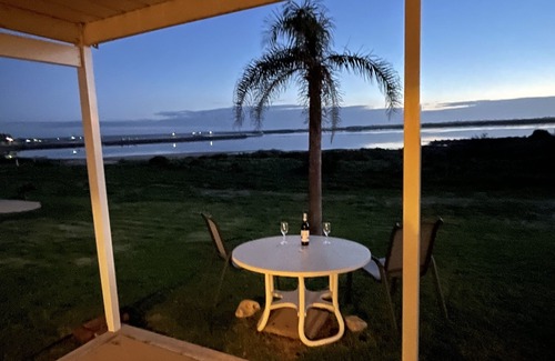 Port Broughton House | Lots of dates are now available. Aussie pet friendly shack Summer rental