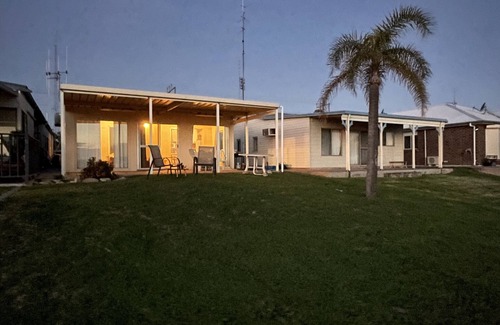 Port Broughton House | Lots of dates are now available. Aussie pet friendly shack Summer rental