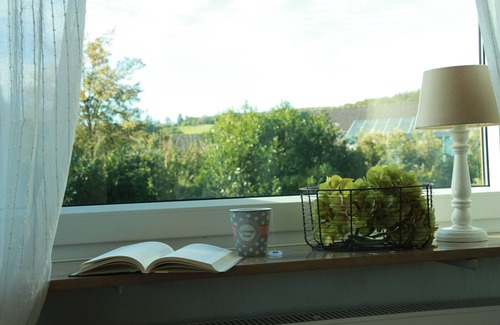 Schwelm Apartment | Lots of space & lots of sun Family-friendly apartment near the forest