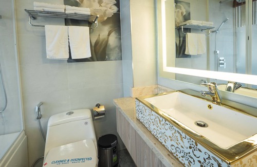 District 3 Hotel | Lotus SaiGon Hotel