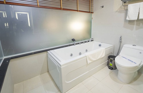 District 3 Hotel | Lotus SaiGon Hotel