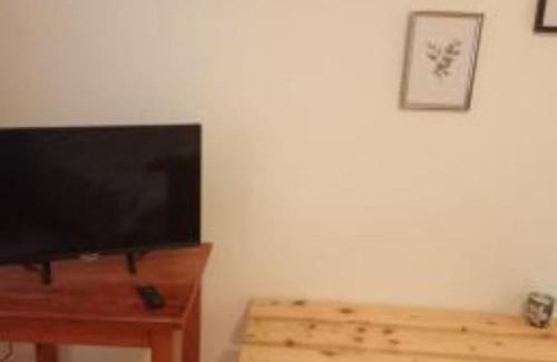 Roujan Bed & Breakfast | Lou Baralet Chambres d'hôtes et Restaurant