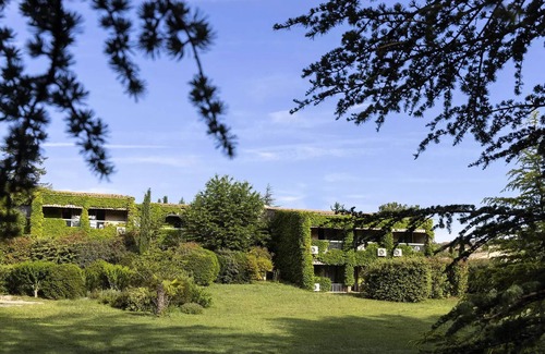 Greoux-les-Bains Apartment | Lou Paradou Residence * - Superior Studio 2 People