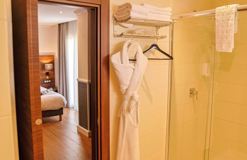Oran Hotel | Lounis Hotel by Atlantis
