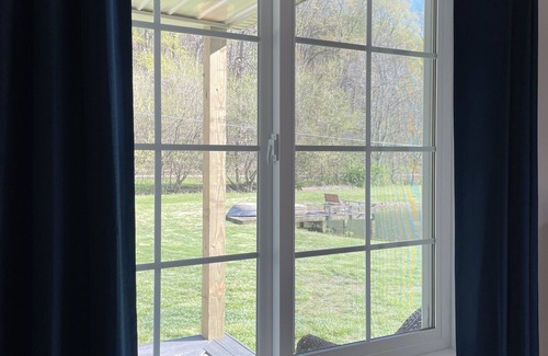 West Point Apartment | Love's Touch at R Applegate Family Farm