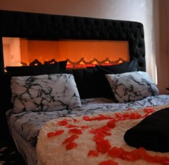 Malpasse House | Love Time