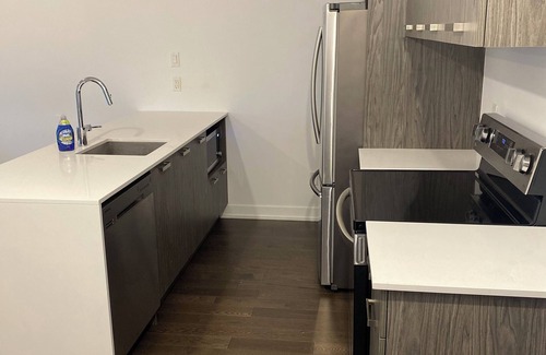 Laval-des-Rapides Condo | Lovely 1 bedroom condo in downtown laval